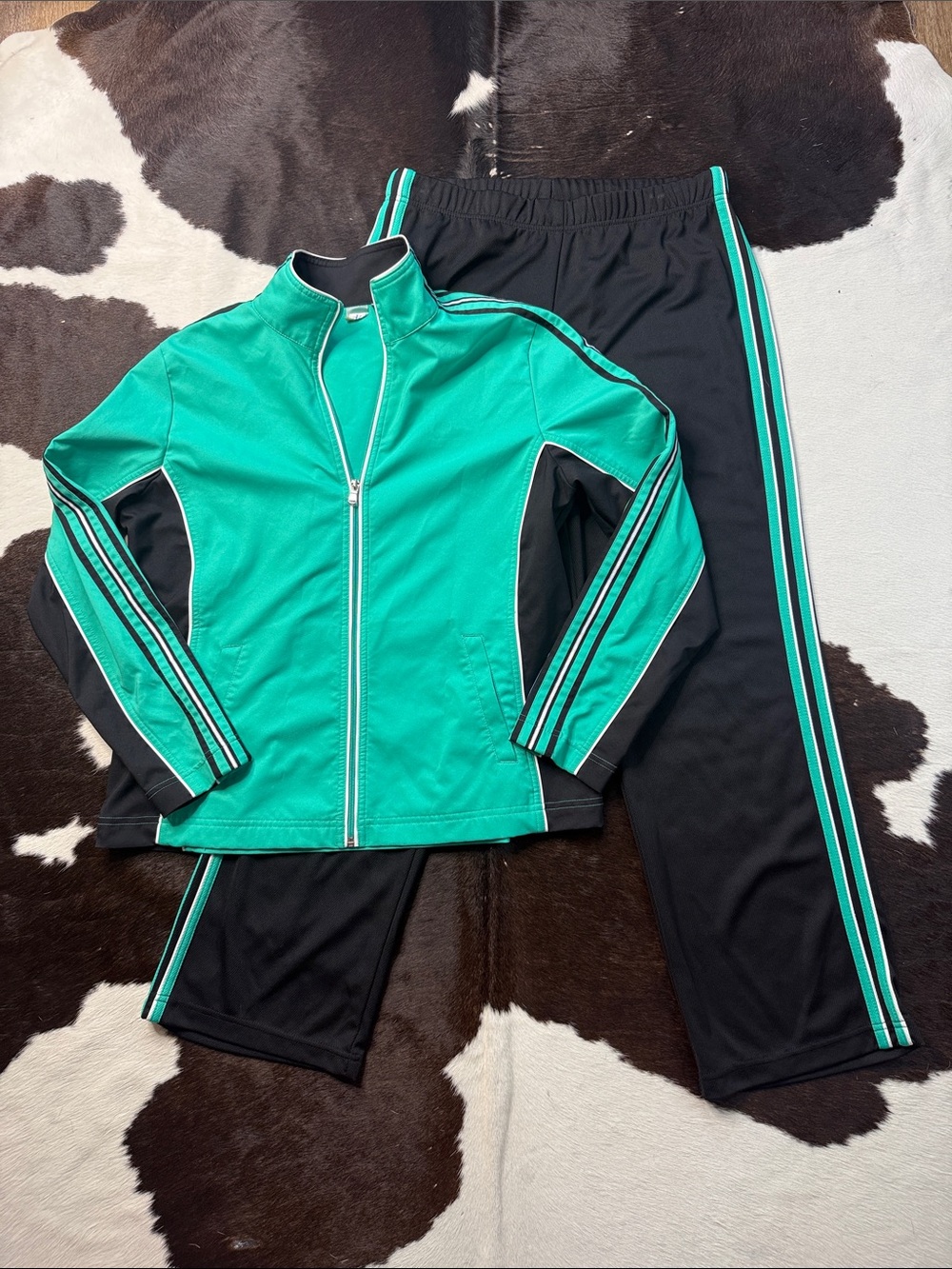 Women's Green & Black Track Jacket and Joggers Set